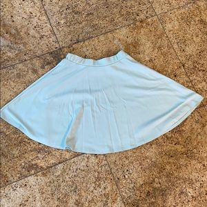 Mint colored skirt. Size small